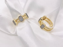 Load image into Gallery viewer, Beautiful 2 Tone Double Layers Band Rings with Silver CZ Pave Rectangles in 18K Gold and Silver Plated Copper 4 PCS