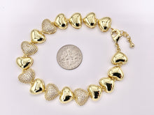 Cargar imagen en el visor de la galería, 7.5" Delicate Cute CZ Pave Puffy Heart Bracelet in 18K Gold Plated Copper 1 PC