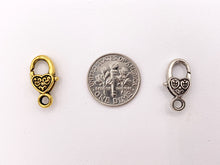 Cargar imagen en el visor de la galería, Cierres de garra de langosta con forma de corazón antiguo de peltre de 9x17 mm, pedido a granel en oro, plata y latón, 24 piezas
