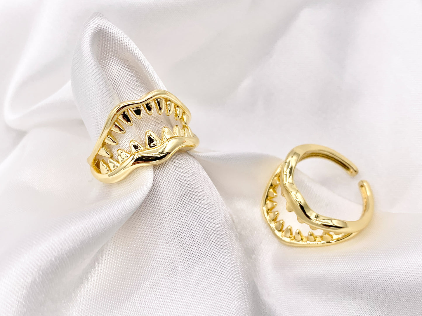 Cute Shark Mouth Minimalist Ring Shark Teeth Adjustable Ring in 18K Gold Plated Copper 5 PCS