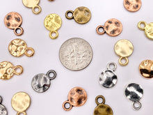Cargar imagen en el visor de la galería, 10mm Pewter Small Coin Charms in Gold, Rosy Gold, Matte Gold, Silver, Bronze, Gunmetal
