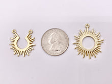Load image into Gallery viewer, Matte Gold Pewter Cute Sunburst Circle Charms/Connectors 16 PCS