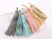 Cargar imagen en el visor de la galería, Borla de seda de 3,5 pulgadas Hermosa borla hecha a mano Mala Borla en crema, gris, rosa, melocotón, azul, verde