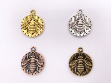 Cargar imagen en el visor de la galería, 20mm Pewter Double Sided Bumble Bee Carved Circle Pendants Cute Animal Coin Charms Bulk Order in Gold, Silver, Brass, Copper 125G