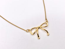 Cargar imagen en el visor de la galería, Delicate Bowtie Necklace Gold Plated Stainless Steel Dainty Flexible Minimalist Finished Necklace 16" with Extension Link