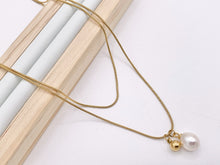 Cargar imagen en el visor de la galería, Delicate 2 Layers Freshwater Pearl Necklace Gold Plated Stainless Steel Dainty Flexible Minimalist Finished Necklace 16" with Extension Link