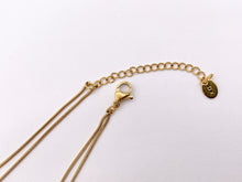 Cargar imagen en el visor de la galería, Delicate 2 Layers Freshwater Pearl Necklace Gold Plated Stainless Steel Dainty Flexible Minimalist Finished Necklace 16" with Extension Link