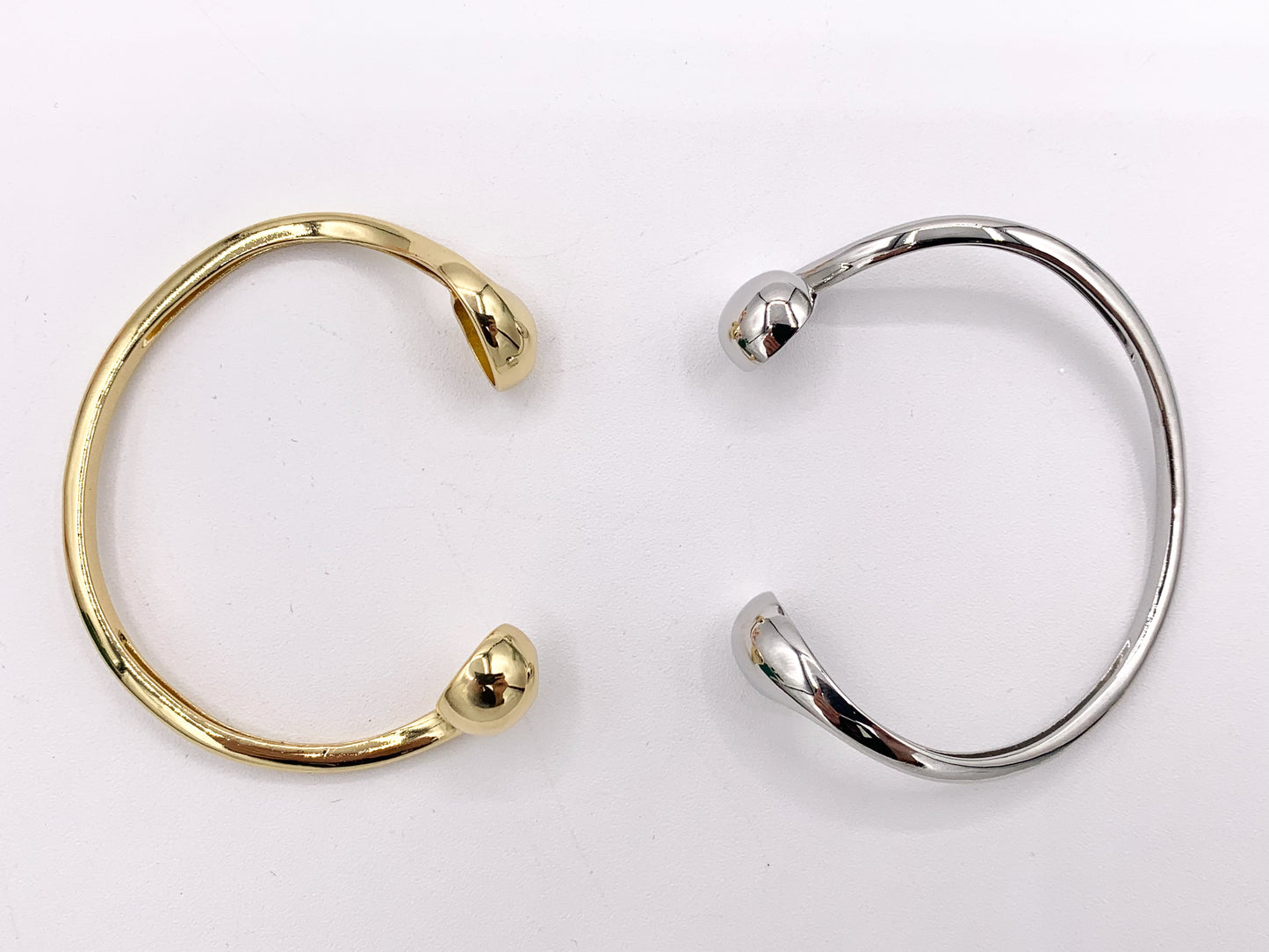 Open Front Drop Adjustable Bracelet Cuffs in Real Gold/Platinum 18K Plated Copper 3 PCS