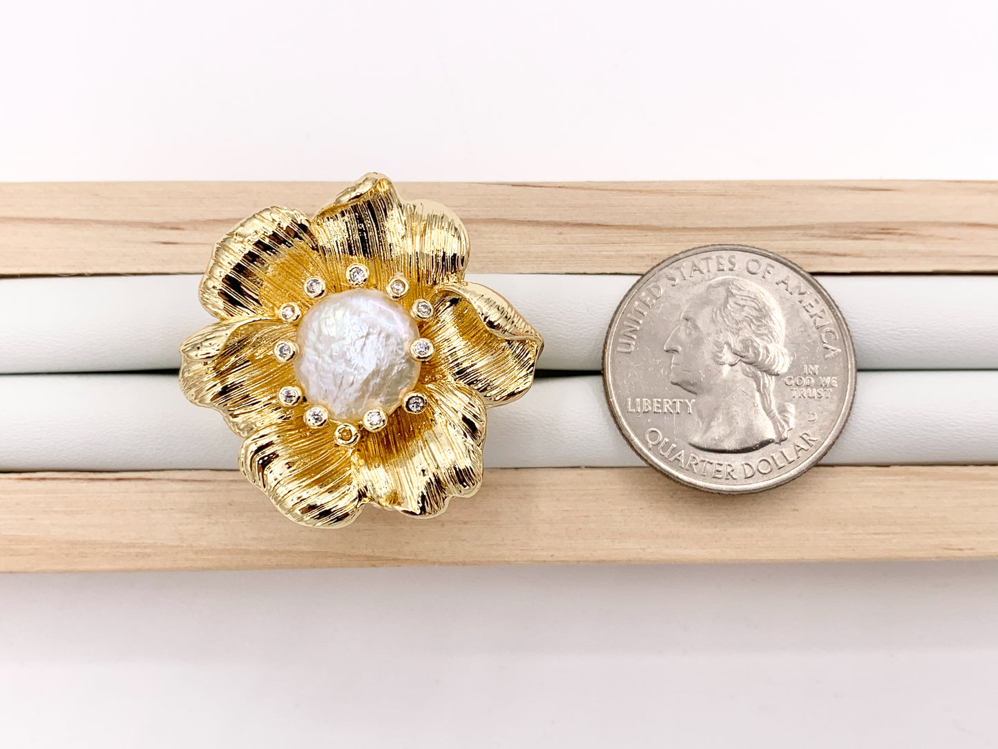 Detailed Flower Freshwater Pearl Rings in 18K Real Gold Plated Copper Adjustable Statement Ring 3 PCS