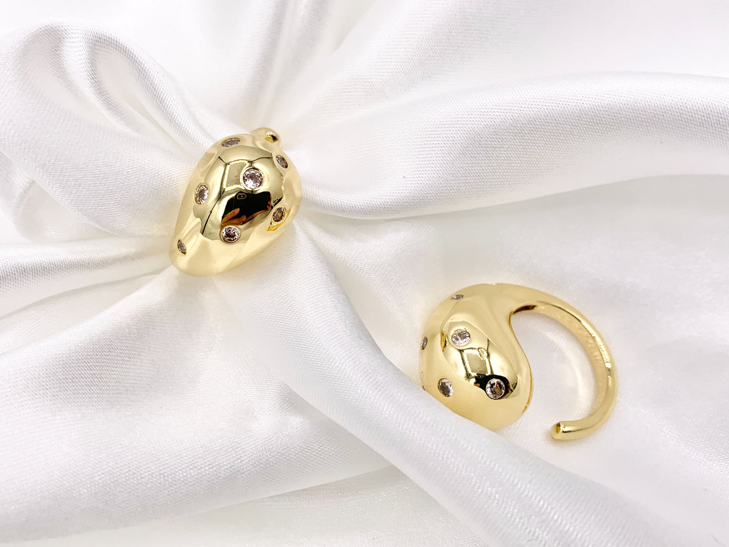 Chunky Teardrop Bypass Ring in CZ Pave 18K Gold Plated Brass 4pcs