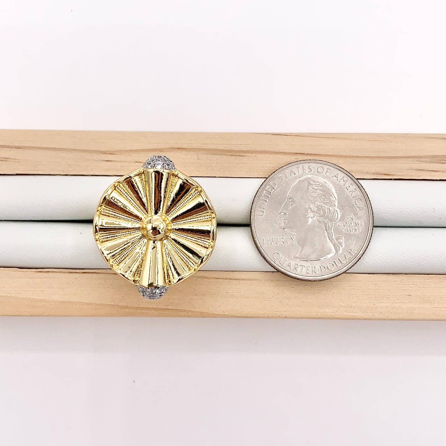 Anillo circular de concha de abulón, anillo frontal abierto ajustable de concha blanca rosa en cobre chapado en oro real de 18 quilates, 5 piezas