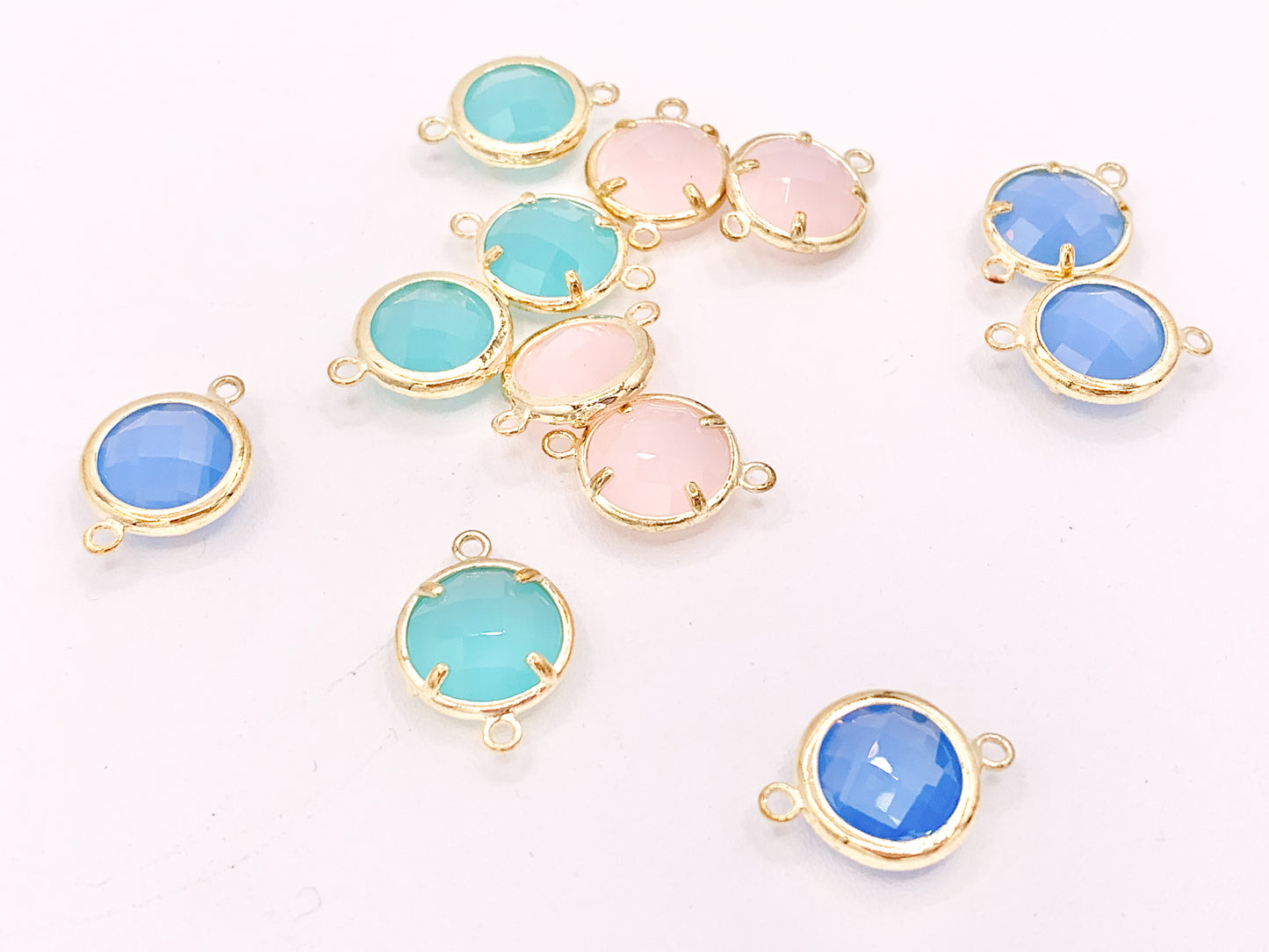 Crystal Circle Coin Bezel Gold Trim Connector Findings 4 pcs