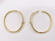 Load image into Gallery viewer, Beautiful Bypass Nail Spike Bracelets in Real Gold 18K Plated Copper Fancy Push Open Snap Bracelets 1 pc