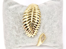 Load image into Gallery viewer, Beautiful Leaf Hinge Bracelets in Real 18K Gold Plated Copper CZ Pave Bypass Sling Open Hinge Bracelet Cuffs/Bangle 1 pc