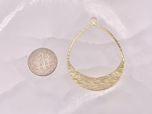 Cargar imagen en el visor de la galería, Colgantes grandes en forma de lágrima de fantasía en cobre chapado en oro de 18 quilates, 10 piezas