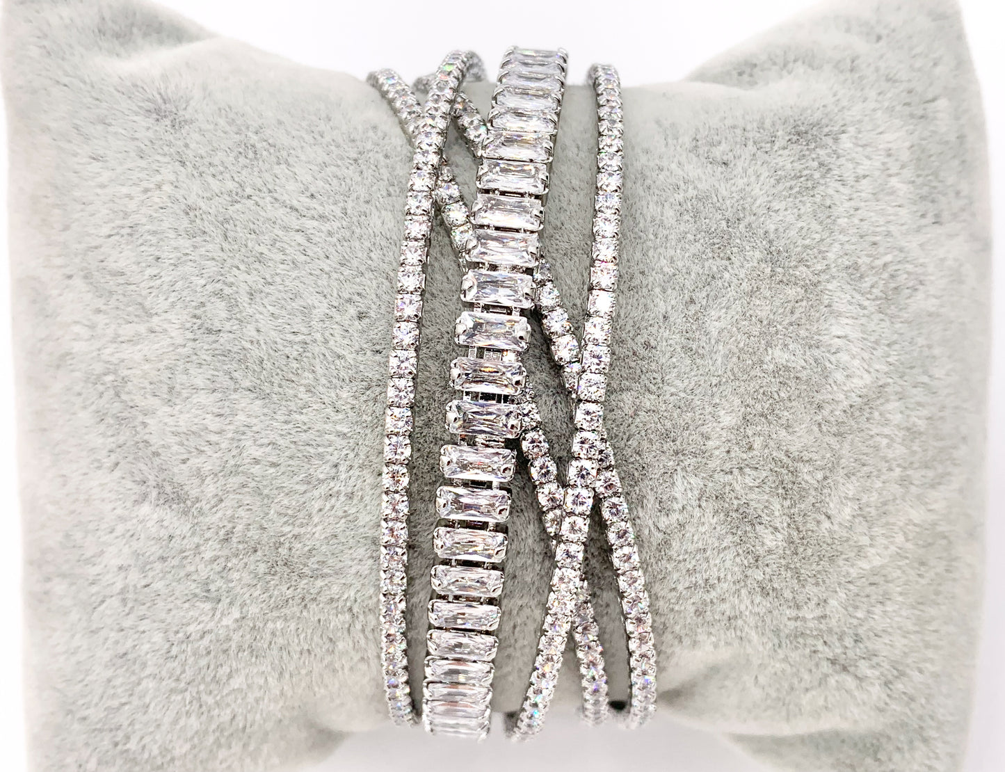 Luxury Stretch Flexible Rhinestone Bracelet Cuffs in Real Gold/Platinum 18K Plated Copper 1 pc