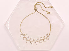Cargar imagen en el visor de la galería, Estilo de rama de olivo con circonita cúbica pavimentada, cadena de caja con diamantes de imitación, delicadas pulseras ajustables deslizantes en cobre chapado en oro de 18 quilates, 3 piezas