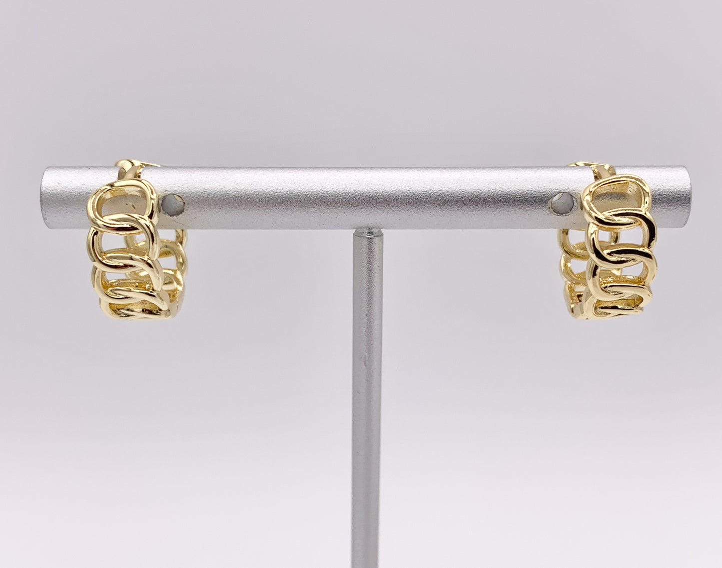 Dainty Oval Link 15mm Earring Huggies in 18K Gold or Silver Plated Copper 5 pairs