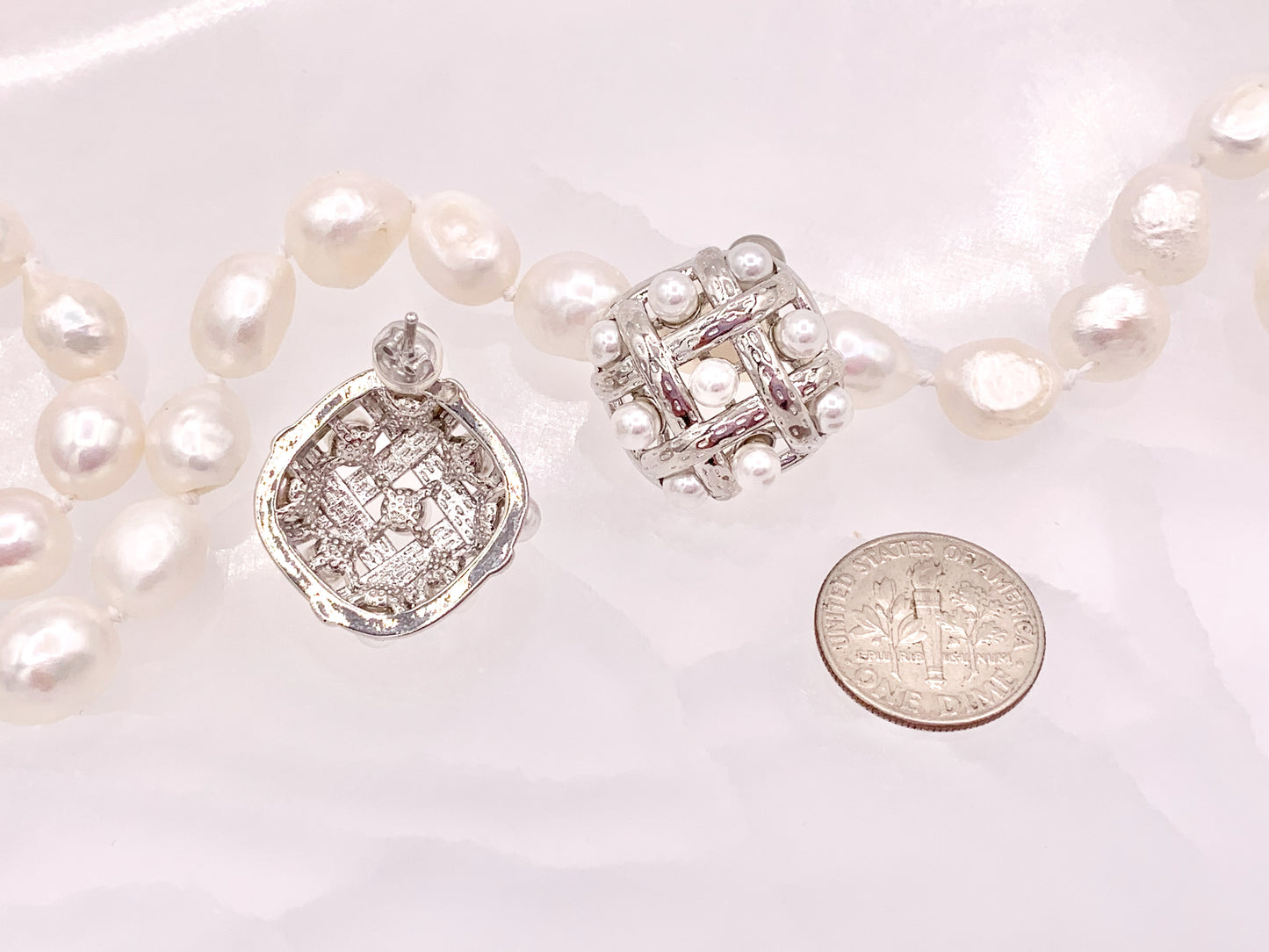 Pendientes elegantes con forma de diamante y perlas de diseño único en oro de 18 quilates o cobre chapado en plata, 3 pares