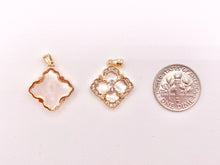 Load image into Gallery viewer, Stunning CZ Diamond Pearl White Lip Shell Clover Quatrefoil Pendants in 18K Gold plated Copper 6 pcs
