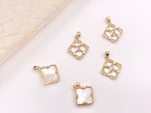 Load image into Gallery viewer, Stunning CZ Diamond Pearl White Lip Shell Clover Quatrefoil Pendants in 18K Gold plated Copper 6 pcs