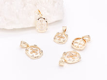 Cargar imagen en el visor de la galería, Colgantes ovalados de cruz religiosa con base de concha de labio blanco CZ Pave Rhinestones en oro de 18 quilates chapado sobre cobre 5 piezas