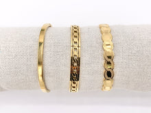 Cargar imagen en el visor de la galería, 7 " Stainless Steel Bracelets Twist Plain Braided Close Bangles in 18K Gold plated Stainless Steel 2 pcs
