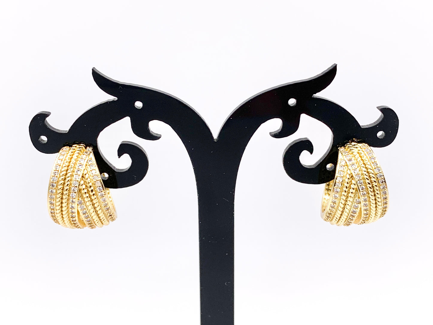 Lindos y elegantes aretes Huggies en oro de 18 quilates o cobre bañado en plata 3 pares