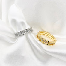 Cargar imagen en el visor de la galería, Anillo de triple banda con circonita cúbica chapada en oro real/platino de 18 quilates, 5 piezas