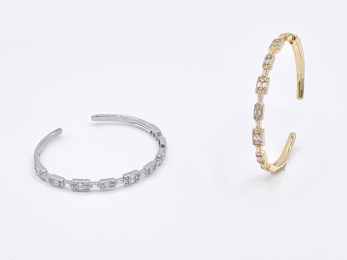 Dainty CZ Pave Rhinestone Baguette Estilo Vintage Pulsera Puños Oro real/Platino Cobre chapado en 18 quilates 1 pieza