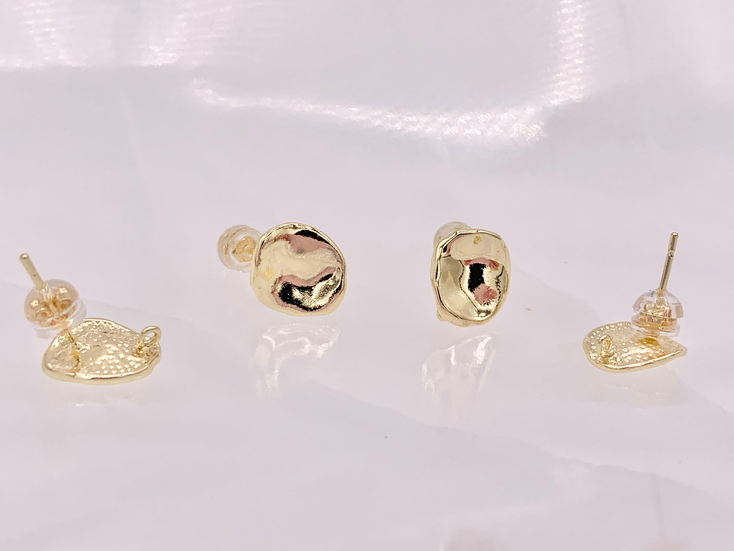 Wavy Oval Earring Component with Loop in 18K Gold Plated Copper 5pairs