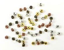 Cargar imagen en el visor de la galería, Cuentas espaciadoras facetadas de cubo de peltre de 4x3mm, pequeñas cuentas espaciales de pepita para hacer joyas, oro antiguo, plata, bronce, cobre