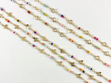 Cargar imagen en el visor de la galería, Cuenta de semilla multicolor para festival de cobre chapado en oro de 18 quilates con cadena de corazón y mariposa de circonita cúbica para fabricación y diseños de joyas