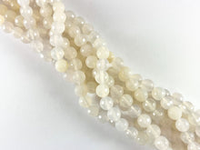 Cargar imagen en el visor de la galería, Cloudy Cream Color Dyed Agate Round Faceted Natural Stone Beads Beads 4mm 6mm 8mm 10mm 12mm Around 14-15"
