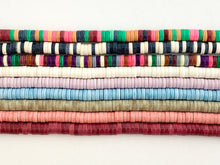 Cargar imagen en el visor de la galería, Cuentas brillantes lisas Heishi de ágata de color suave de 4-5 mm alrededor de 16"