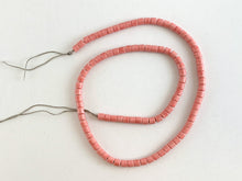 Cargar imagen en el visor de la galería, Tubo de ágata de color suave de 4 mm, cuentas lisas y brillantes alrededor de 16 "