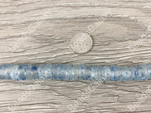 Cargar imagen en el visor de la galería, Cuentas de vidrio Sankas recicladas hechas a mano de Ghana África