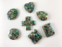 Cargar imagen en el visor de la galería, Abulón grande ovalado/rectángulo/moneda/cruz/corazón/diamante/colgante en forma de lágrima horario de verano joyería de playa decoración del hogar