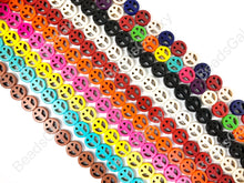 Cargar imagen en el visor de la galería, Cuentas de disco de moneda plana turquesa howlita con signo de la paz de 12 mm, 10 colores disponibles alrededor de 15"