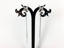Cargar imagen en el visor de la galería, Pendientes de borla con flecos de mariposa delicados y delicados con circonita cúbica chapada en oro de 18 quilates sobre cobre, 3 pares