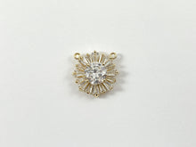 Cargar imagen en el visor de la galería, Colgante superior de latón chapado en oro de 18 quilates con forma de baguette y circonita cúbica, pavé de diamantes de imitación, colgante superior verde claro sobre latón, 6 piezas