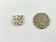 Cargar imagen en el visor de la galería, Colgante superior de latón chapado en oro de 18 quilates con forma de baguette y circonita cúbica, pavé de diamantes de imitación, colgante superior verde claro sobre latón, 6 piezas