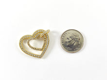 Cargar imagen en el visor de la galería, Colgante con pavé de corazón hueco con micro circonita cúbica de oro/platino de 18 quilates sobre latón, 3 piezas