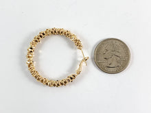 Cargar imagen en el visor de la galería, Pendientes grandes y gruesos con corona trenzada plana chapada en oro real de 18 quilates, 3 pares