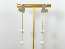 Cargar imagen en el visor de la galería, Pendientes de borla con flecos de corazón delicados y delicados con circonita cúbica chapada en oro de 18 quilates sobre cobre, 1 par