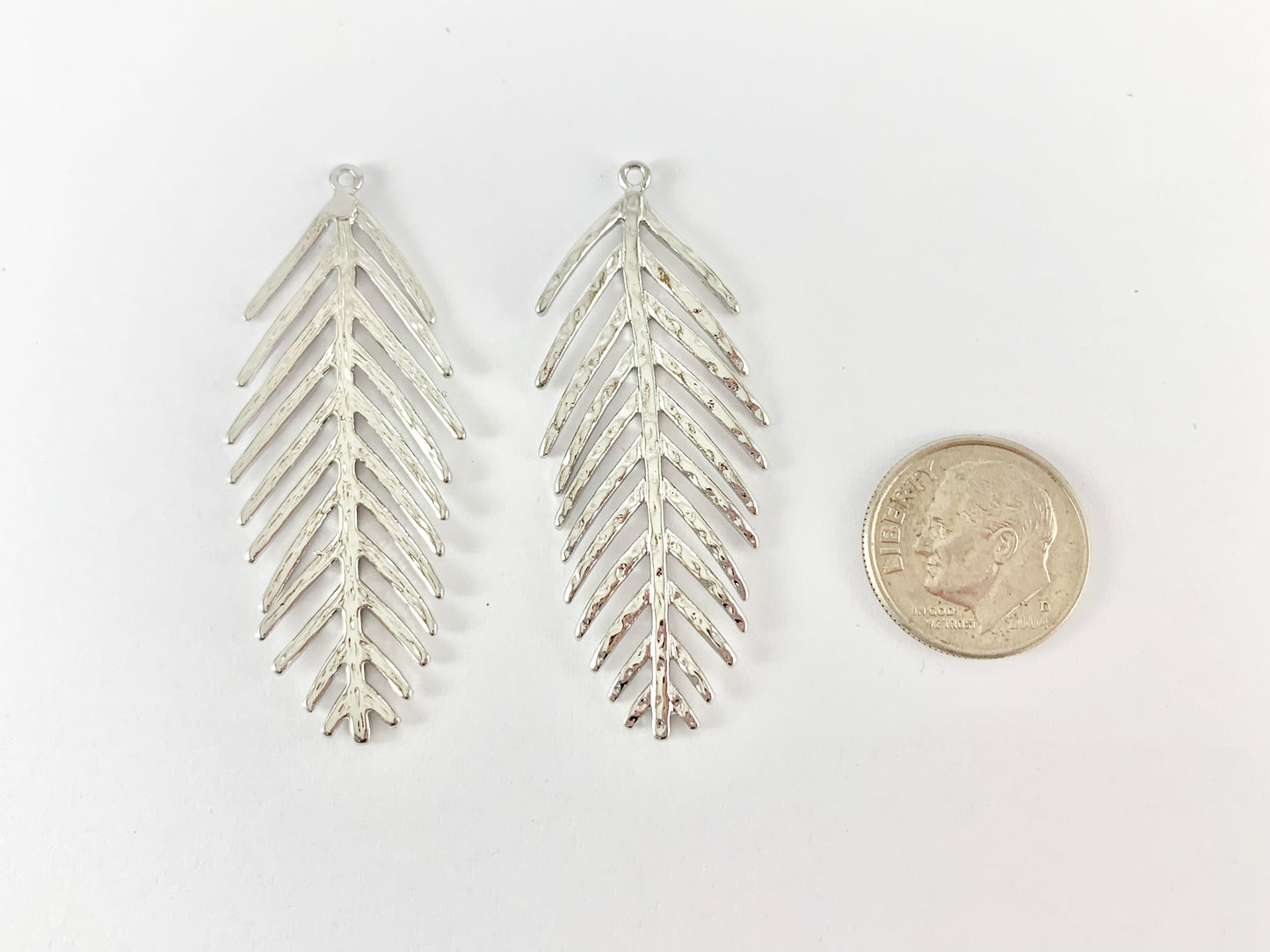 Delicately Detailed Leaf Pendants in 18k Gold or Silver Plating over Copper 6 pcs