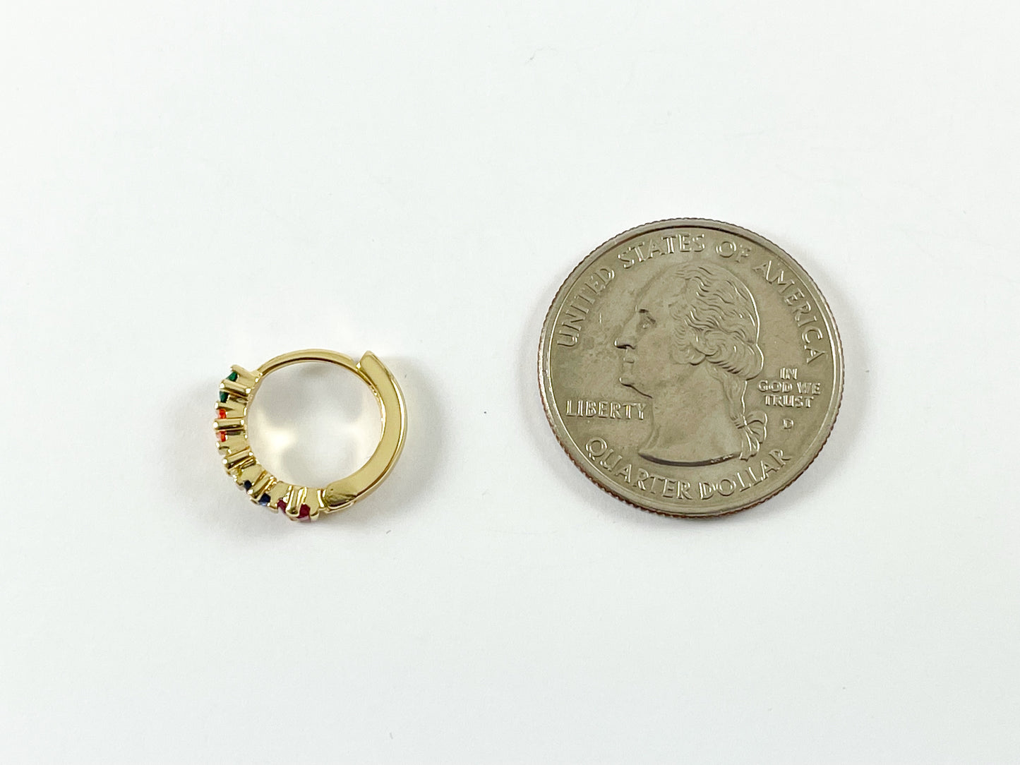 Pendientes de aro Huggies pequeños y transparentes chapados en oro real de 18 quilates, 4 pares
