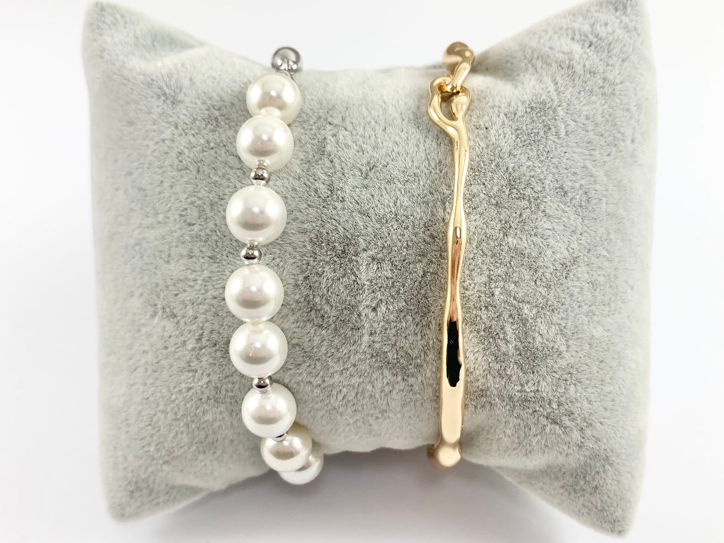 Luxurious Pearl Bracelets - Stretchy Pearl Gold Plated Curved Bar Bracelets in 18K Gold or Silver Plated over Copper 1 pc