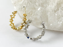 Cargar imagen en el visor de la galería, Aretes de estrella con circonita cúbica chapados en oro y platino de 18 quilates sobre cobre, 2 pares