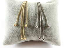 Cargar imagen en el visor de la galería, Borlas de metal colgantes chapadas en oro/plata sobre latón, 6 piezas